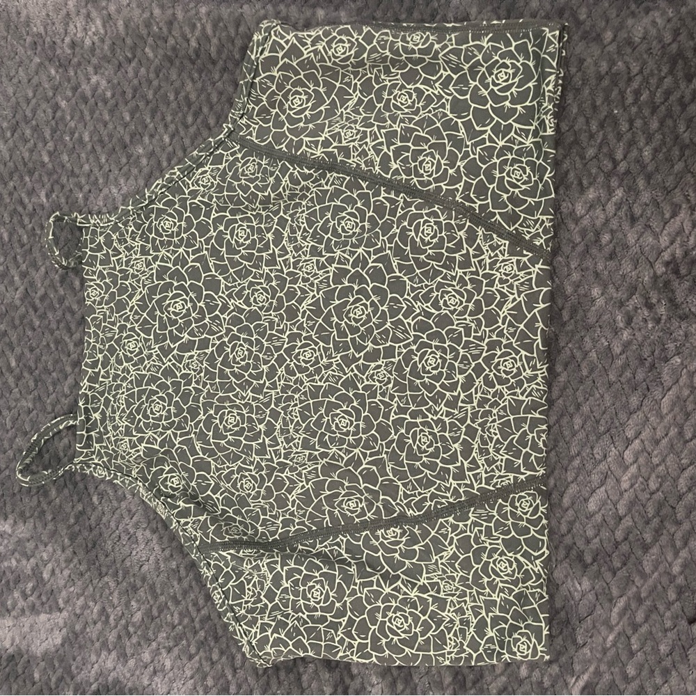 Buffbunny crias cross crop top size xl